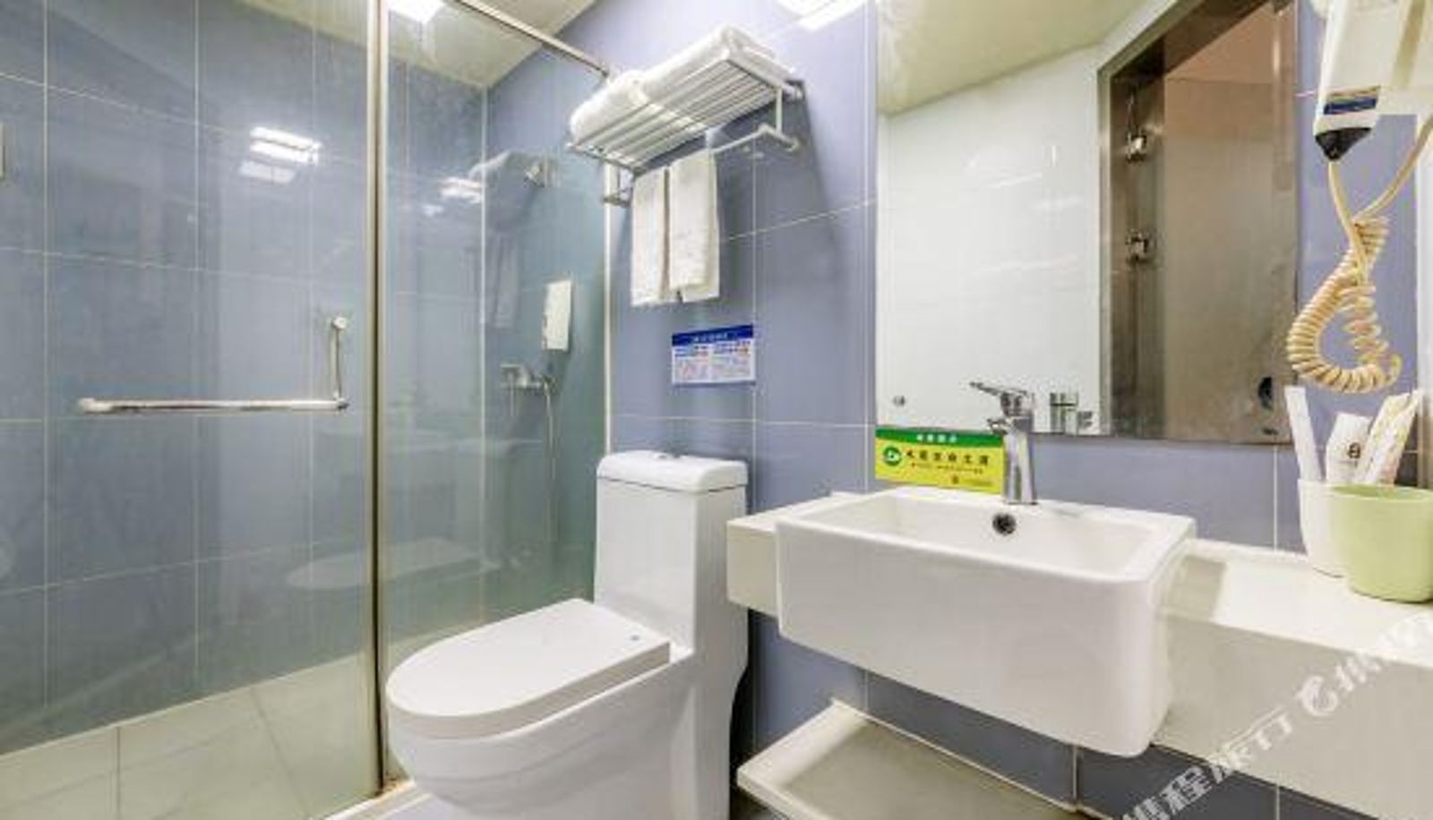 Camera business - Yulin Hotel Chain