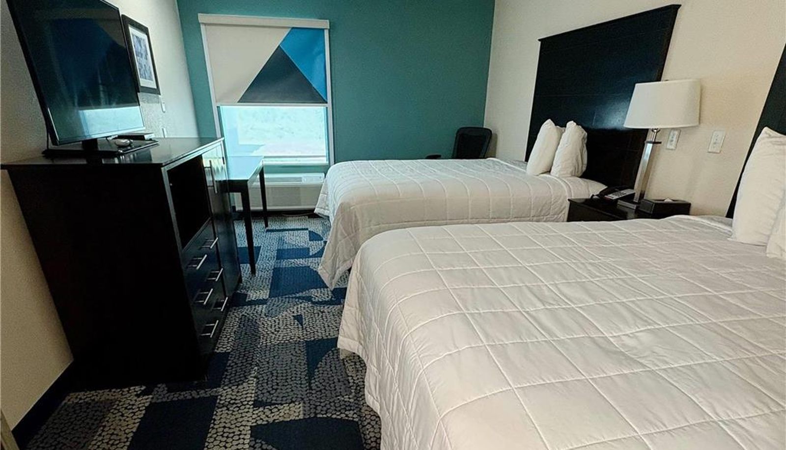 Zimmer - Baymont by Wyndham Iowa Lake Charles
