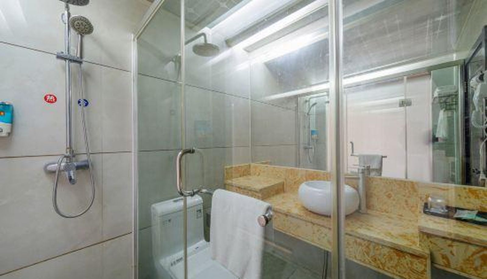 Camera - Jinchao Business Hotel