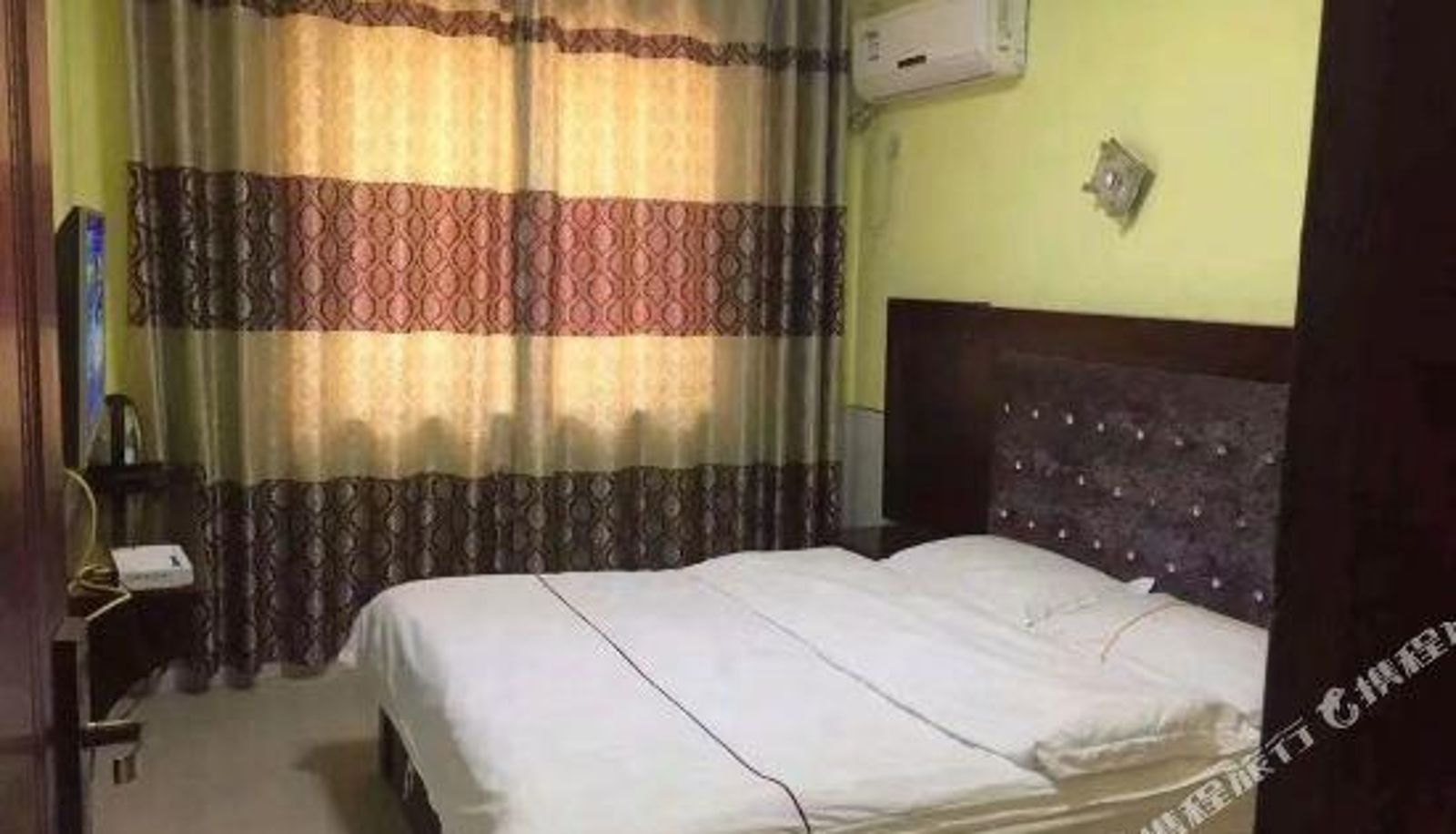 Camera - Changsha Qilong Business Room