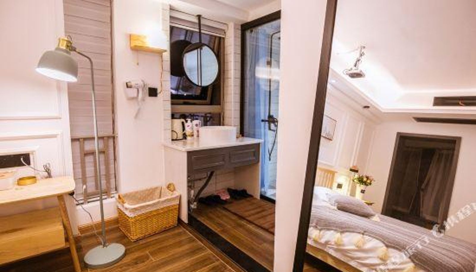 Zimmer mit Flussblick - Live Designer Hotel