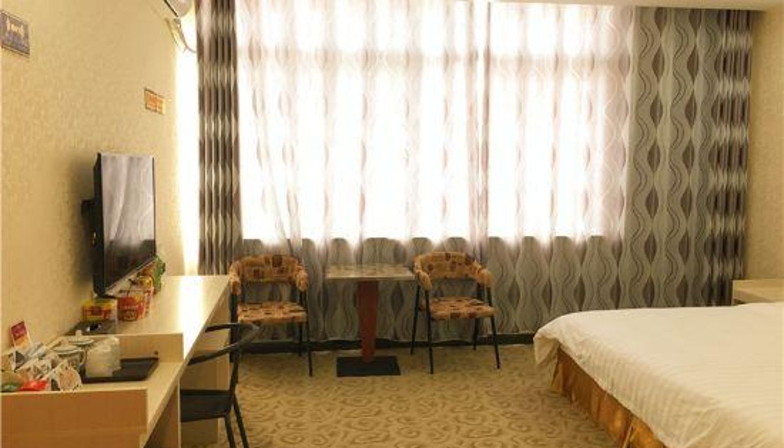 Room - Kaidisi Hotel