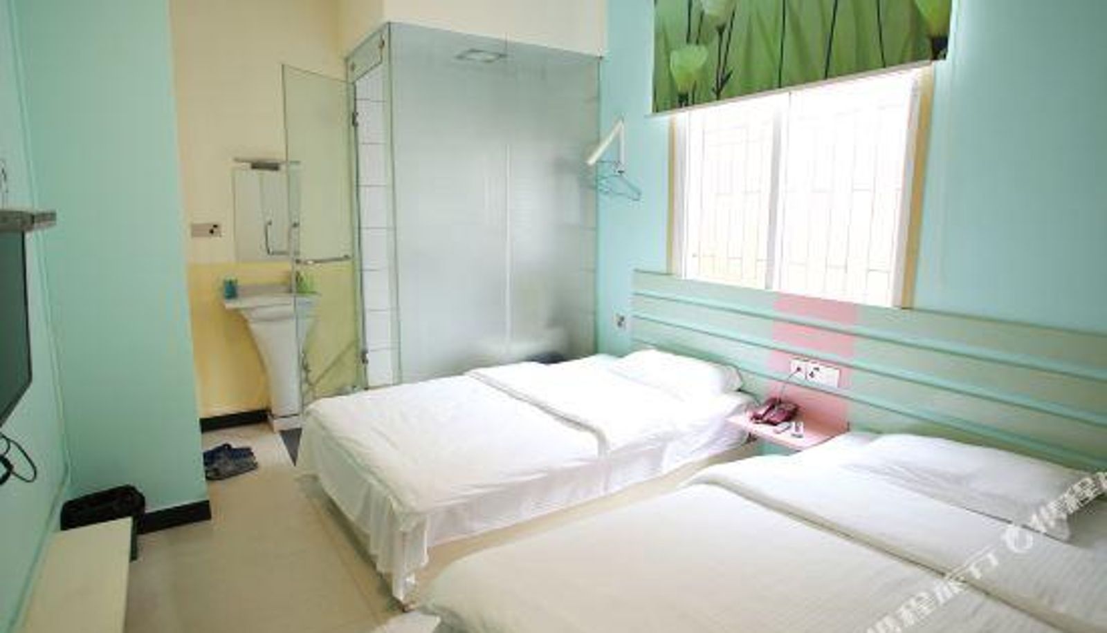 Kamer - Jinghong Hotel