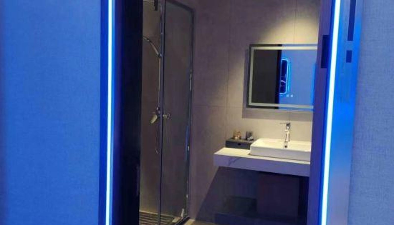 Zimmer - Huijing Hotel (Wanda College of Arts and Sciences)