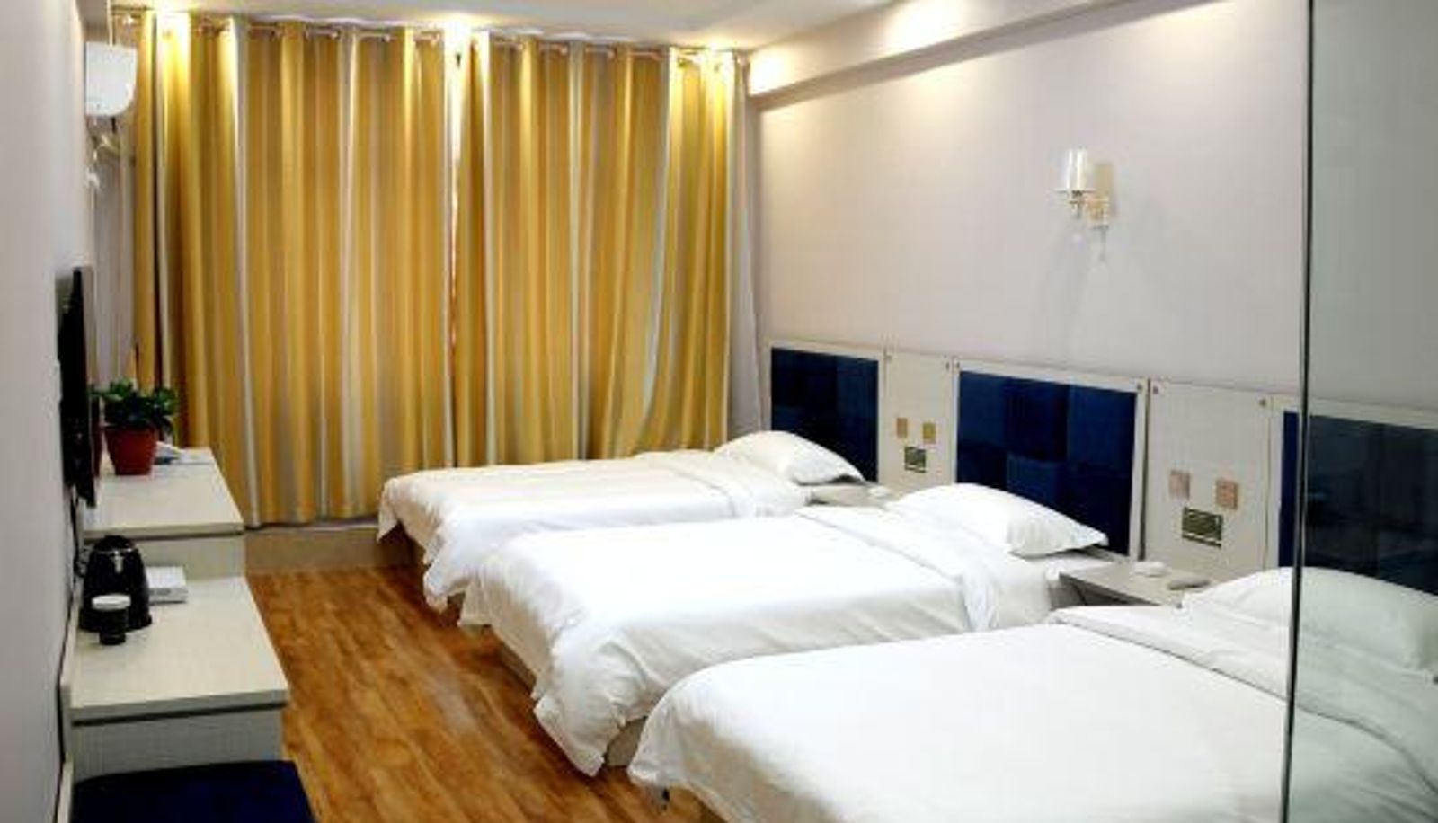 Habitación - Yishi Liangpin Hotel (Baoding West 3rd Ring Road Shop)