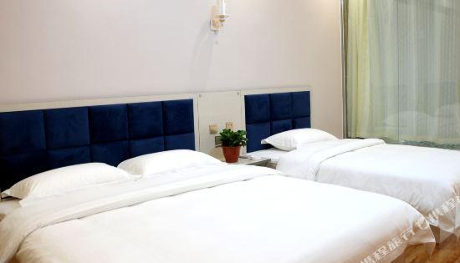 Habitación familiar - Yishi Liangpin Hotel (Baoding West 3rd Ring Road Shop)