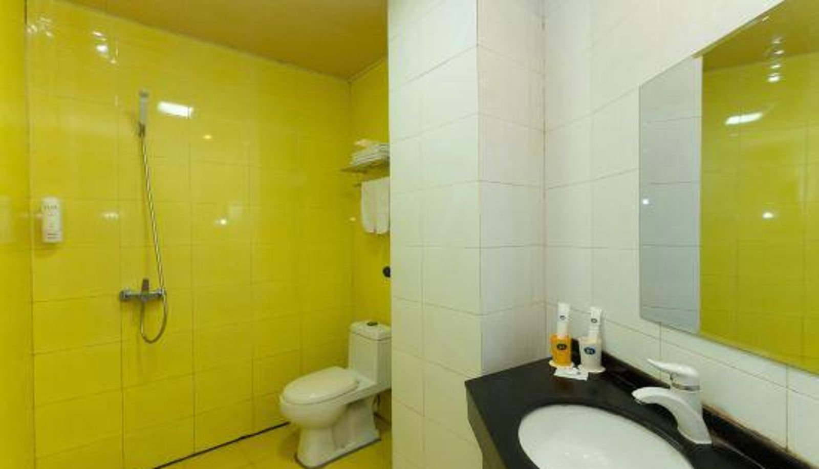 Camera per famiglia - Le8 Chain Hotel (Bengbu Railway Station Store)