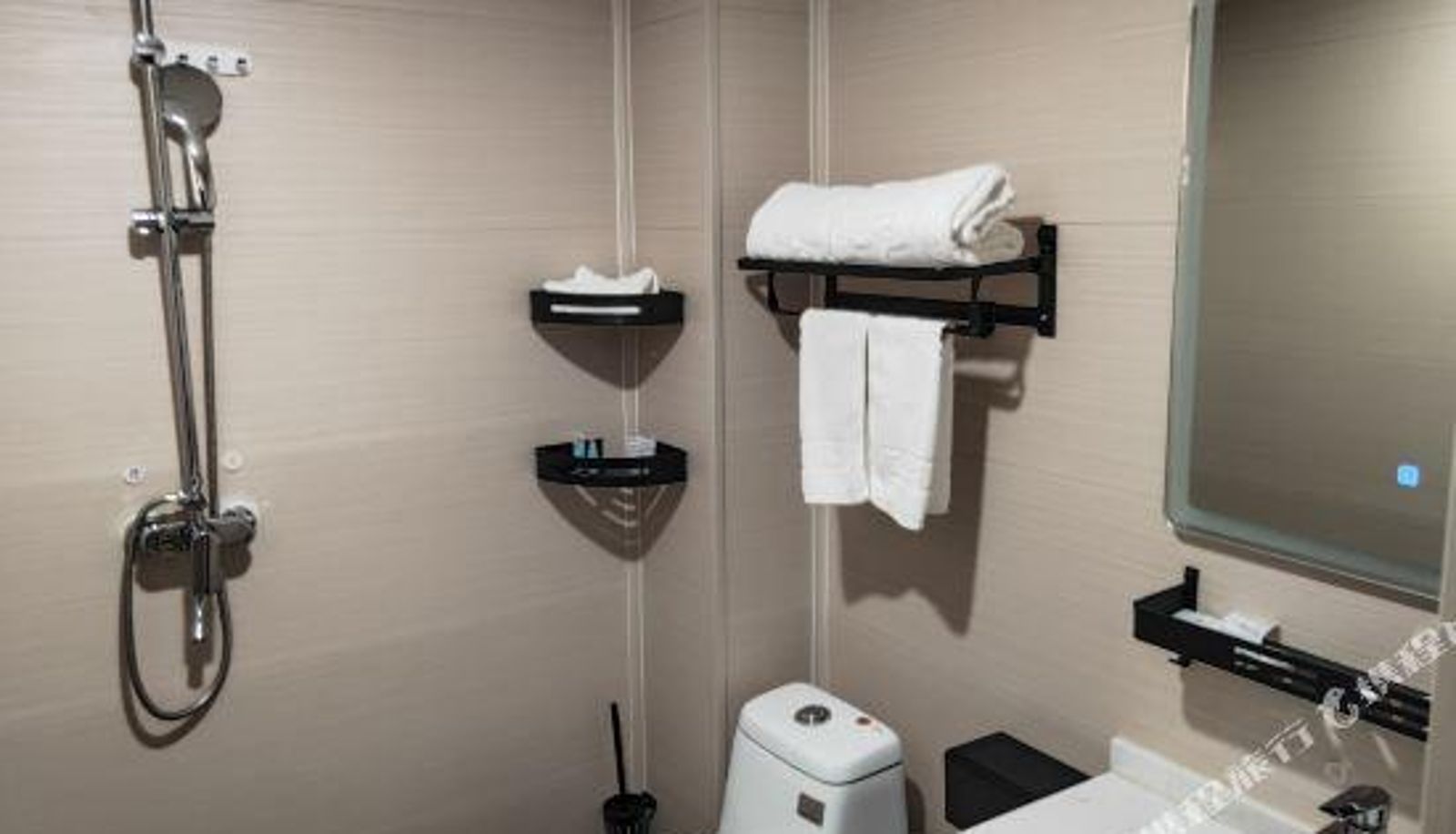 Camera business - Ruisite Hotel (Anyang Railway Station Wenfeng Pagoda Pedestrian Street Branch)