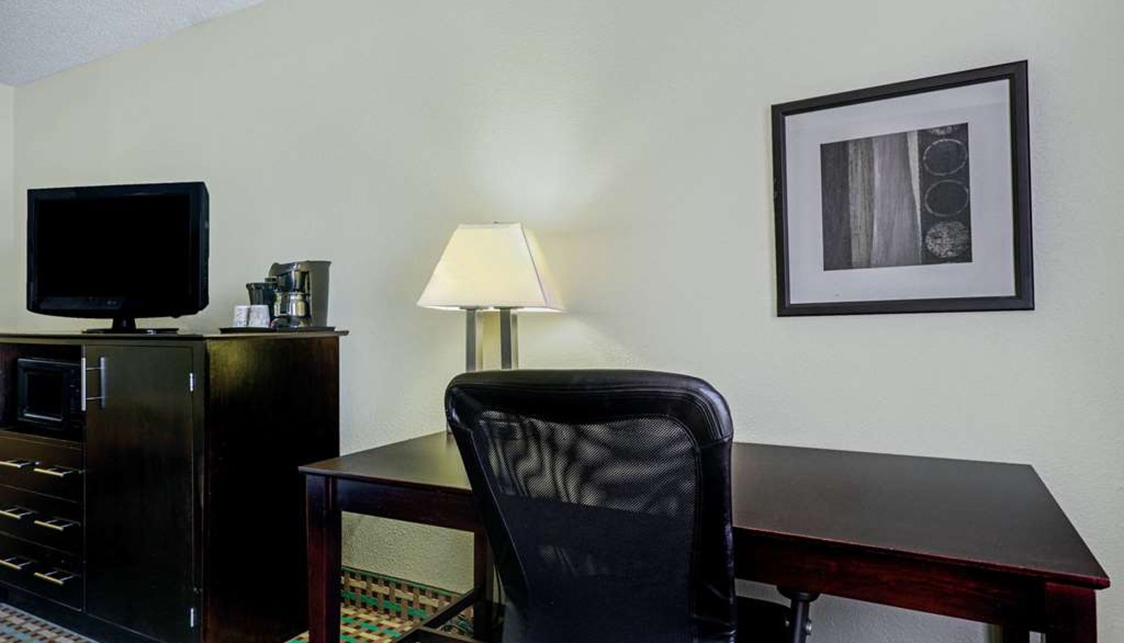 Zimmer - La Quinta Inn by Wyndham Columbia SE / Fort Jackson