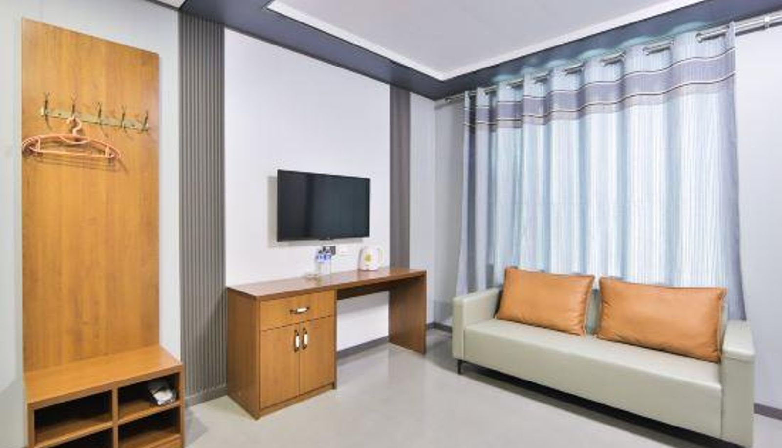 Business room - Home Inn Huaxuan (Changchun Longjia Airport High-speed Railway Station)