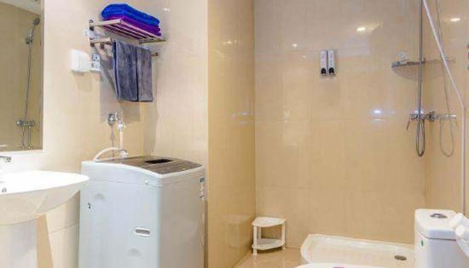 Room with lake view - Wanda Huyun Apartment Hotel