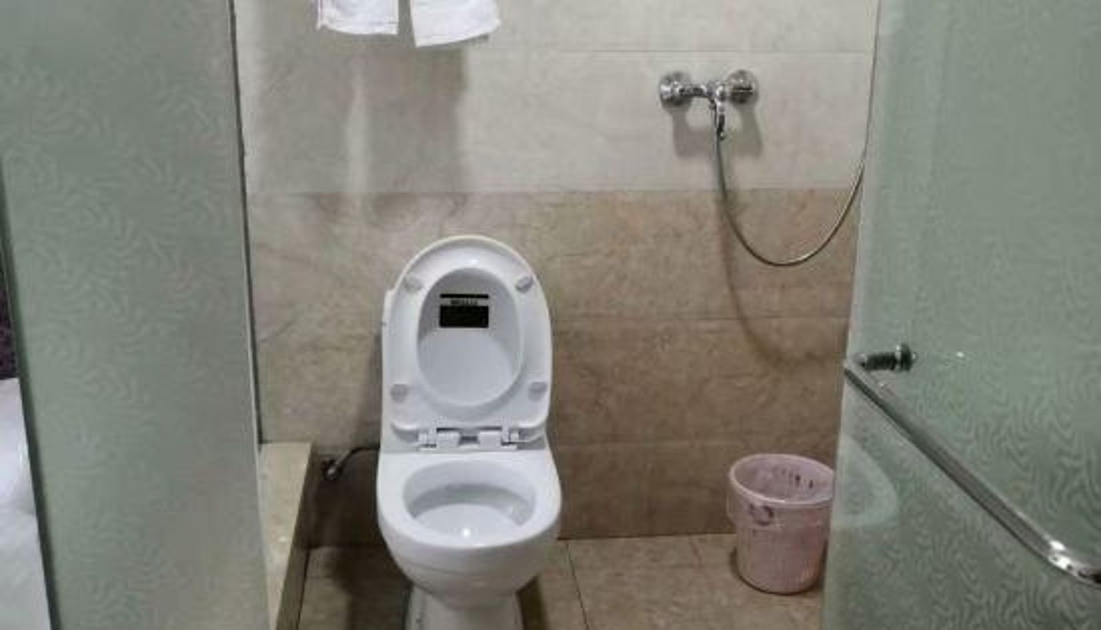 Camera - Hetai Fashion Hotel