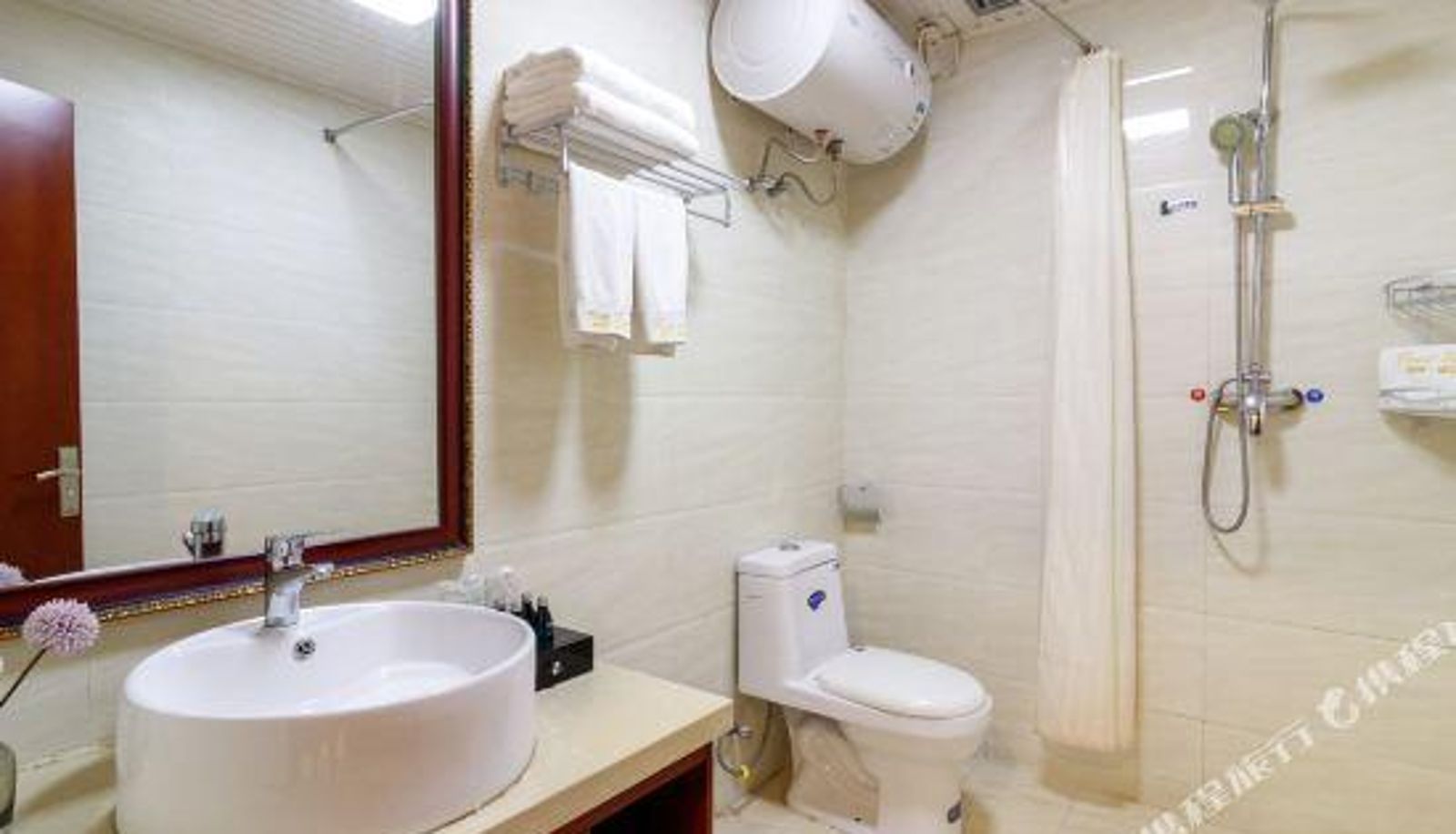 Habitación corporativa - Venice Hotel on the coast of Nandai River