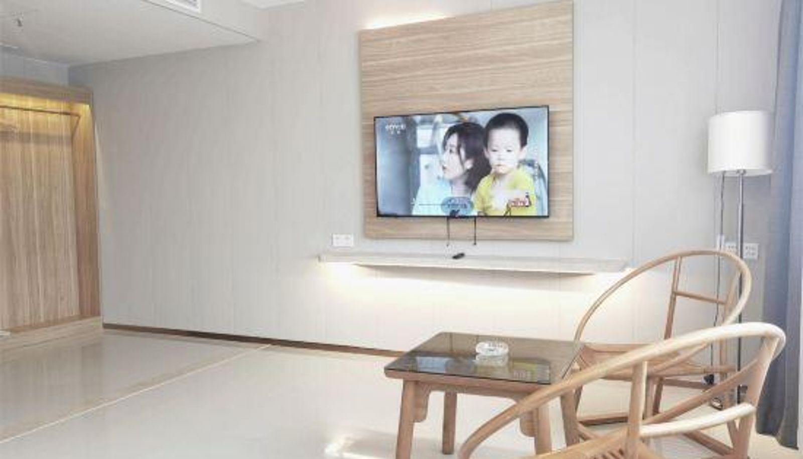 Vista interior - Baofeng Hotel