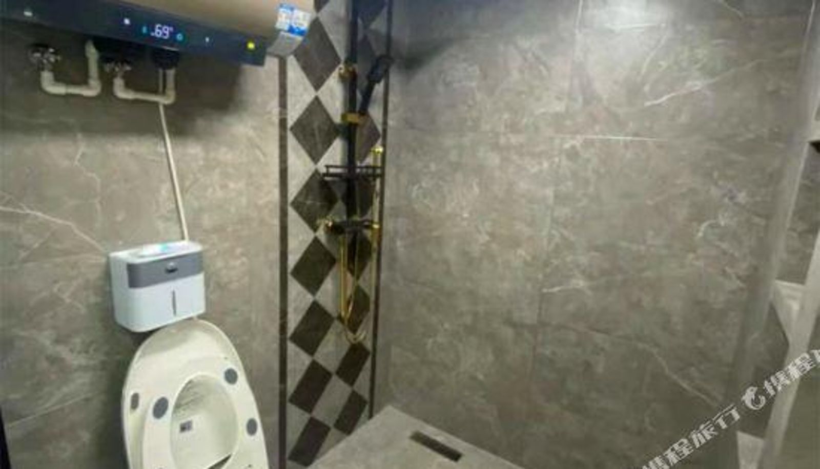 Room - Qiqihar Sahuan'er Apartment