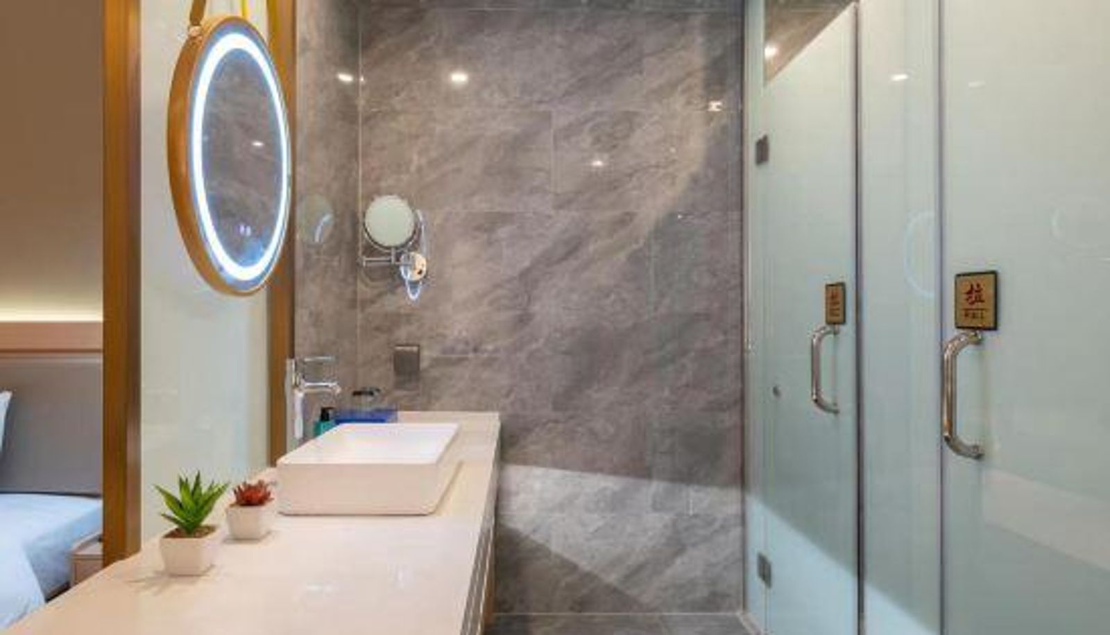 Pokój typu family - World Smart Hotel