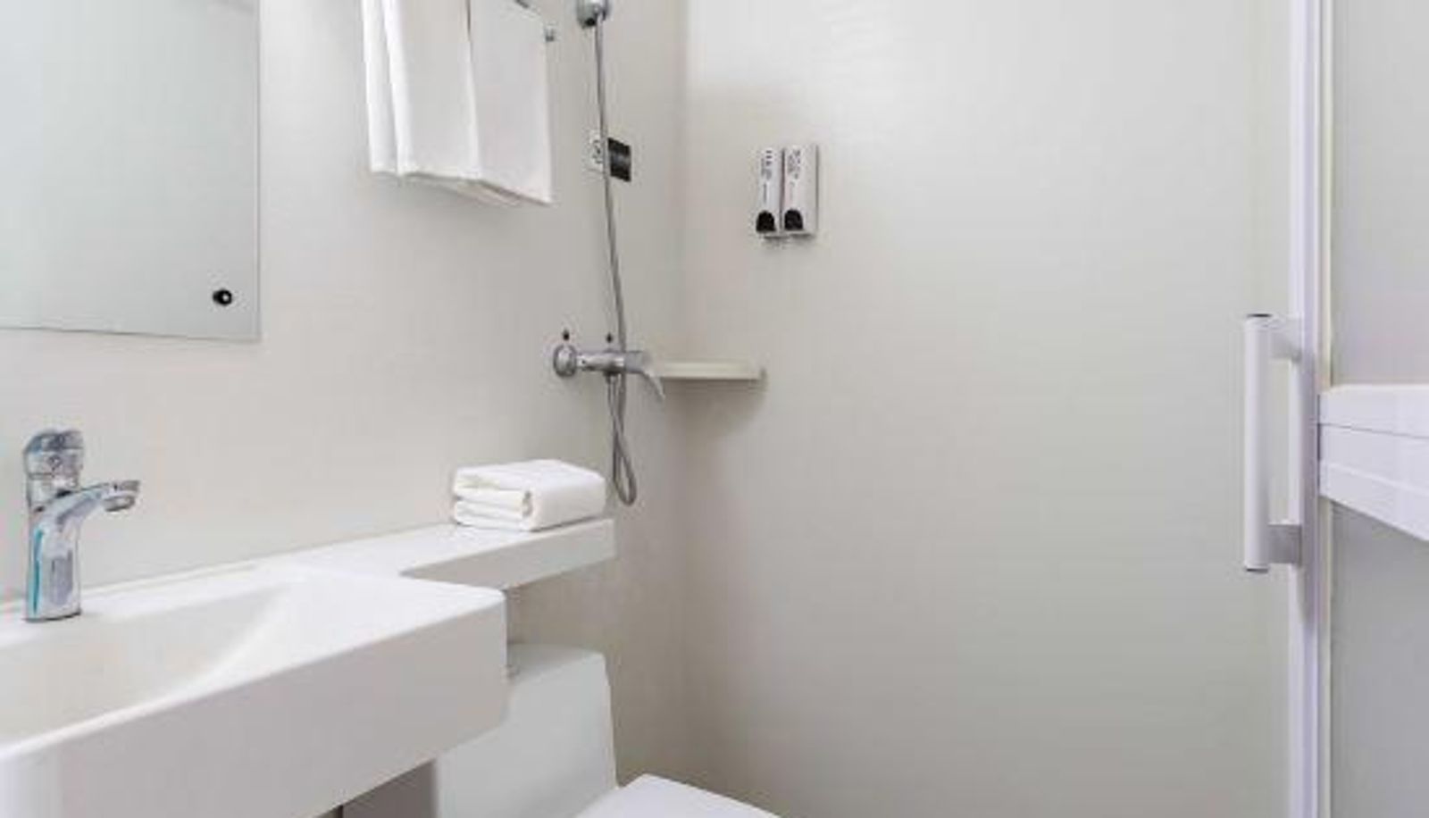 Chambre - World Smart Hotel (Jinan Quancheng Square Qilu Hospital)