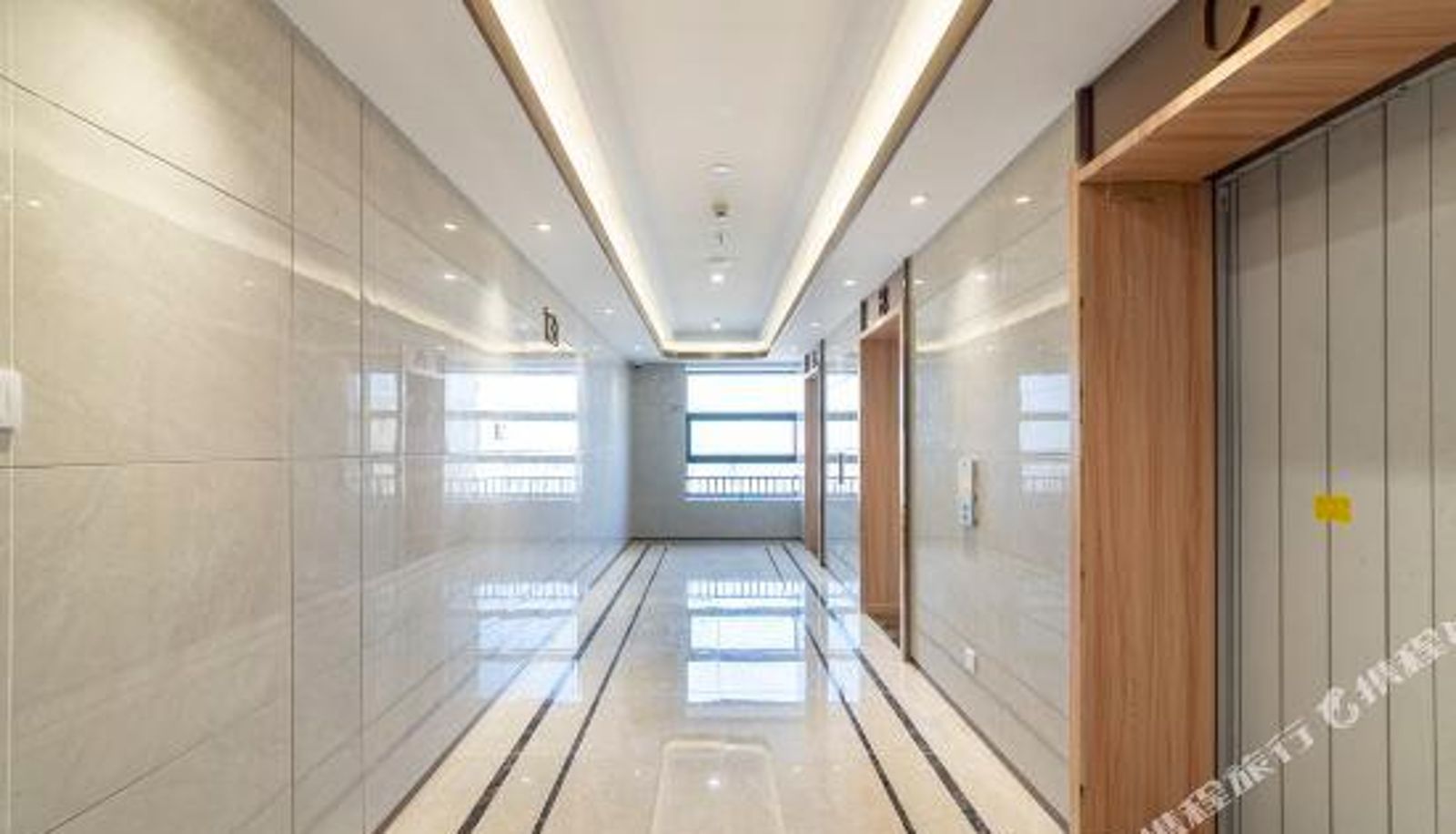 Rezeption - Yunxi Hotel (Jinan Tangye Outlets)
