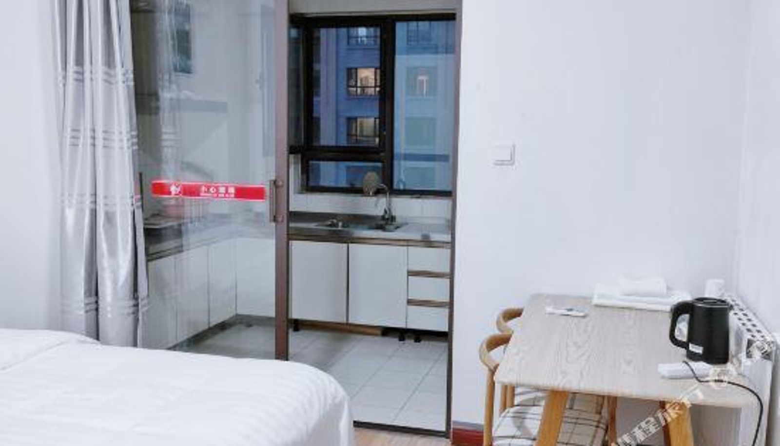 Zimmer - Chengyue Apartment (Jinan East High-speed Railway Station)