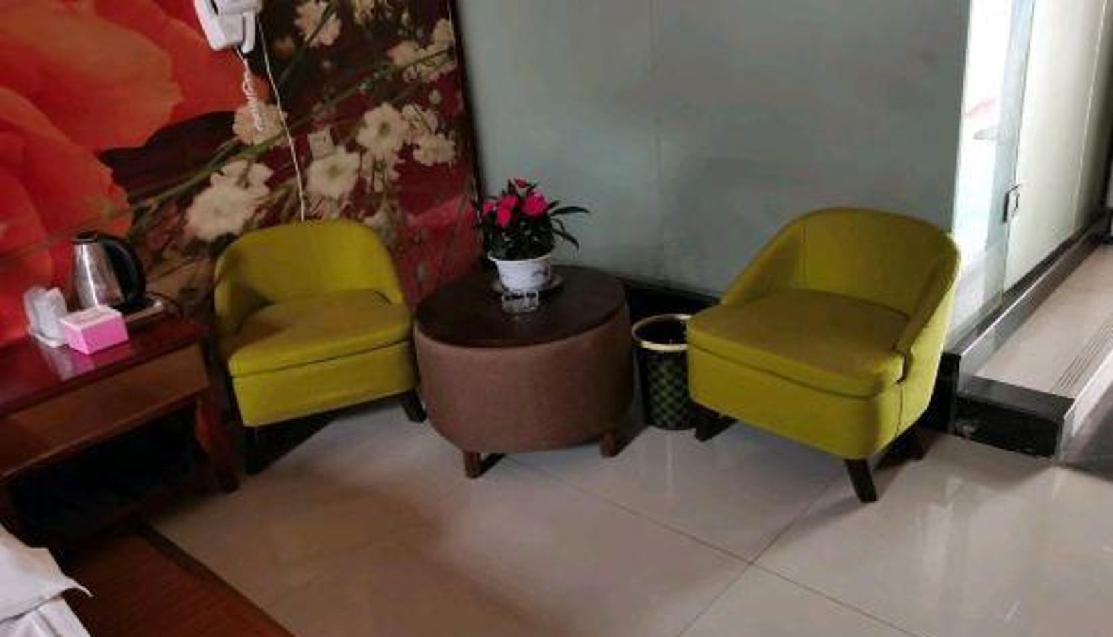 Room - Oyo Guangxin Cinema Hotel