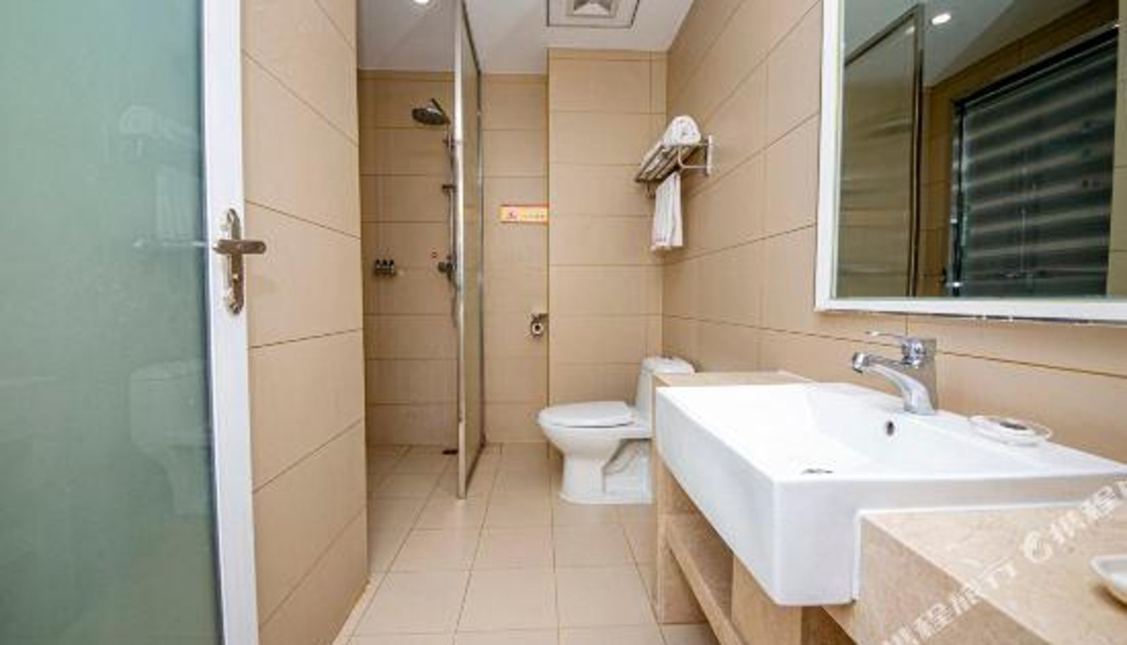 Zimmer - Linyi Drum Tower Hotel