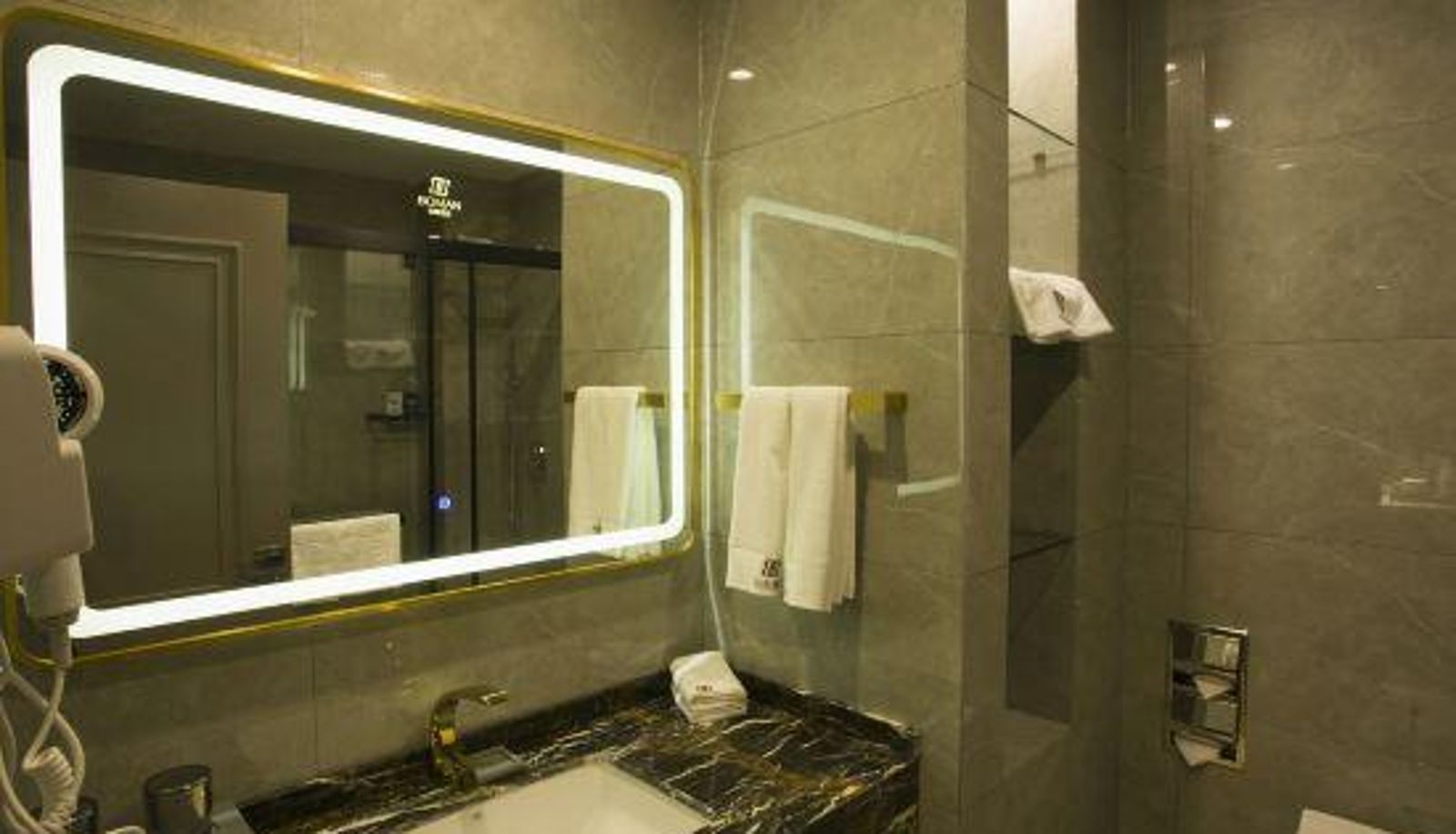 Habitación corporativa - BOMAN HOTEL