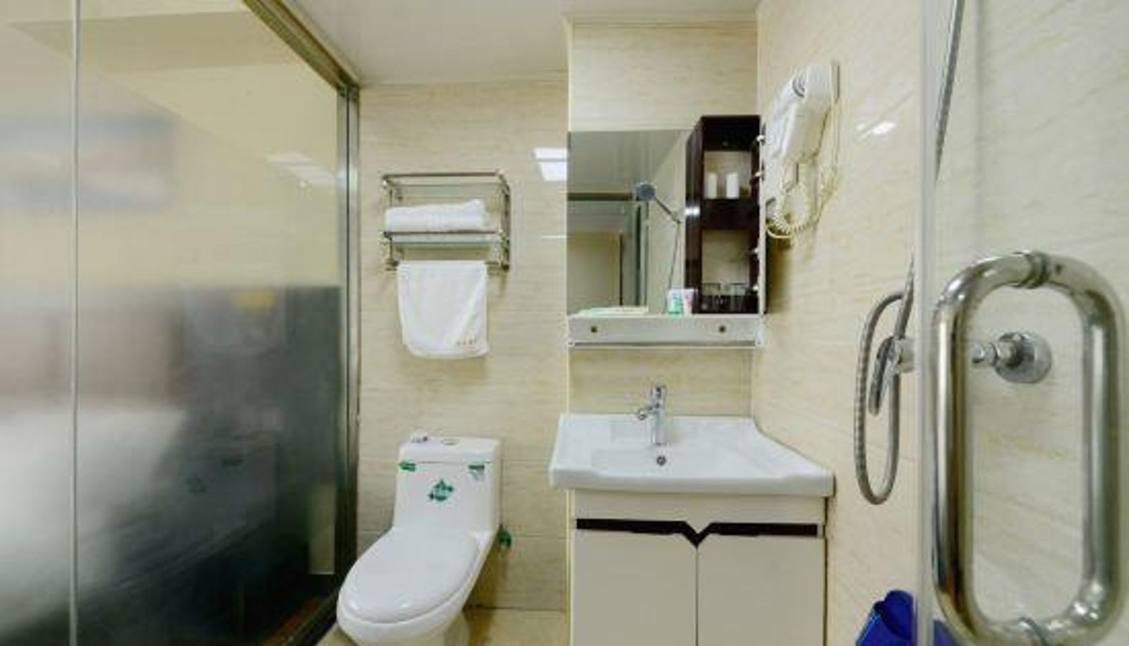 Zimmer - tingwan hotel