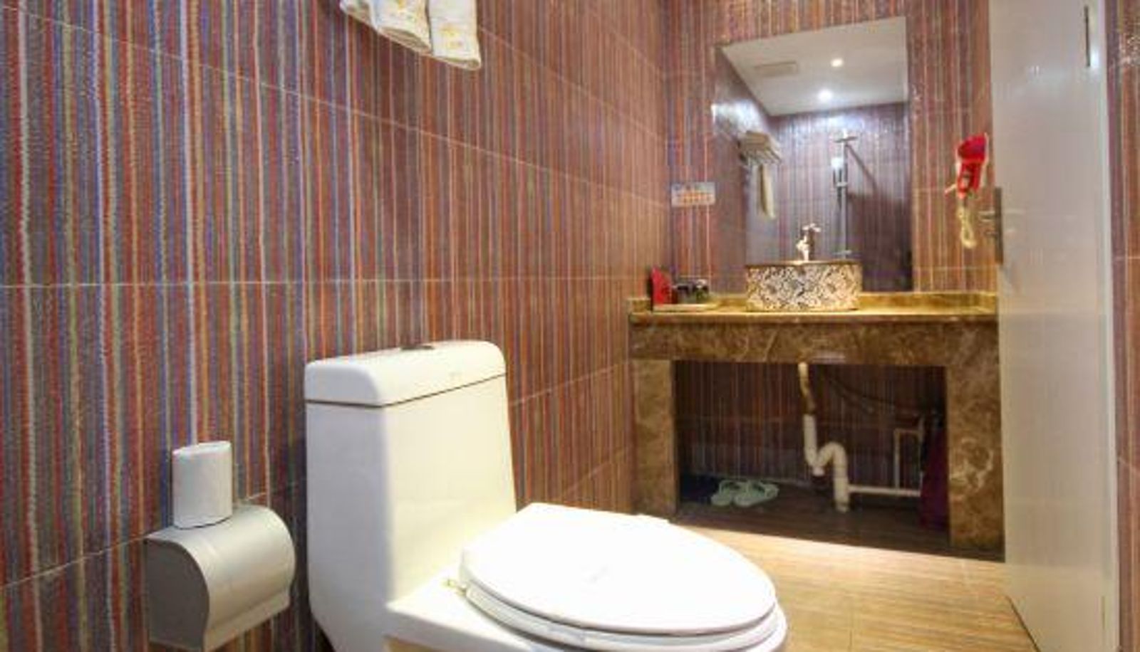 Camera - Xianyang Eros Theme Hotel