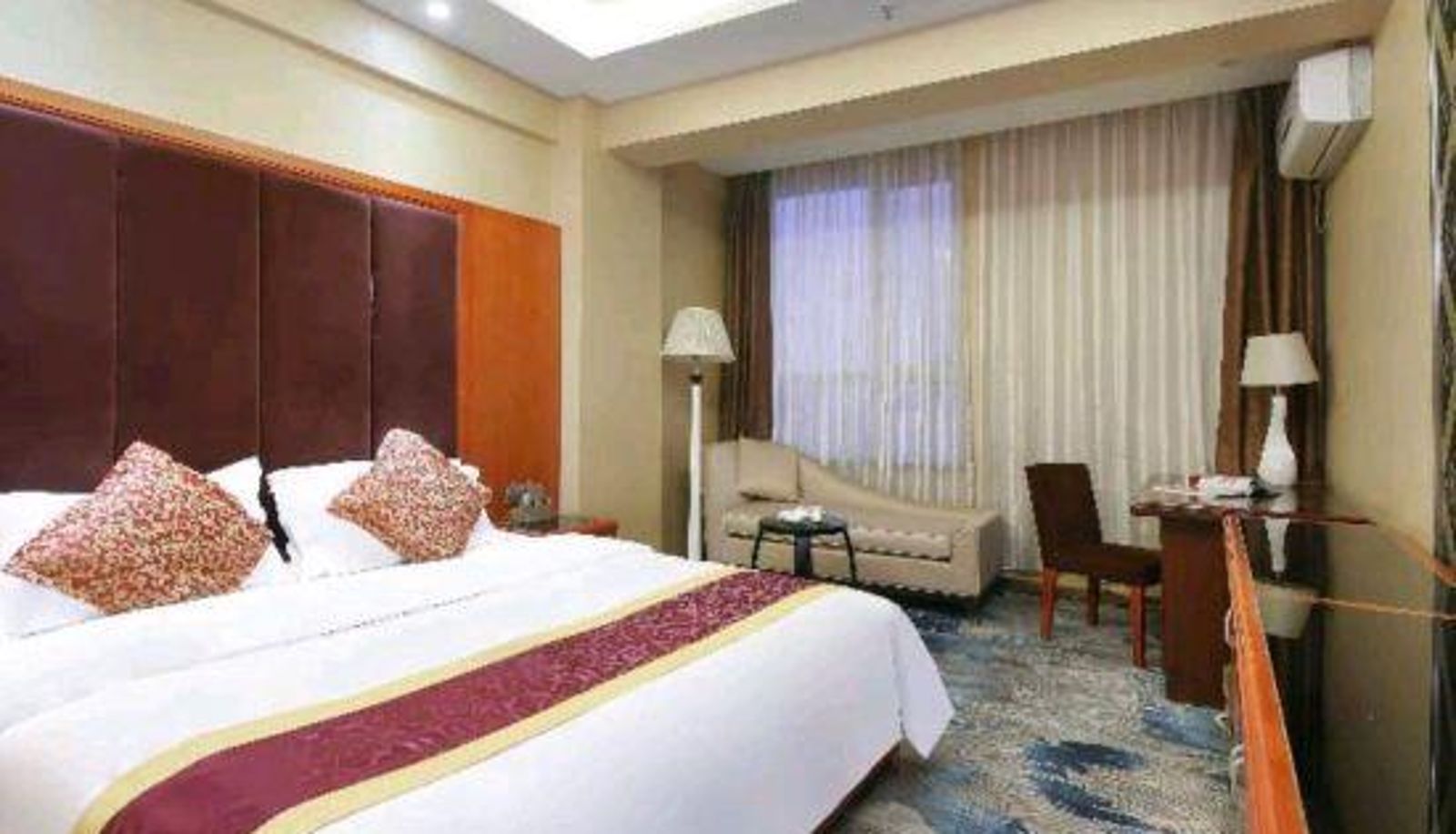 Camera - Shuguang Business Hotel