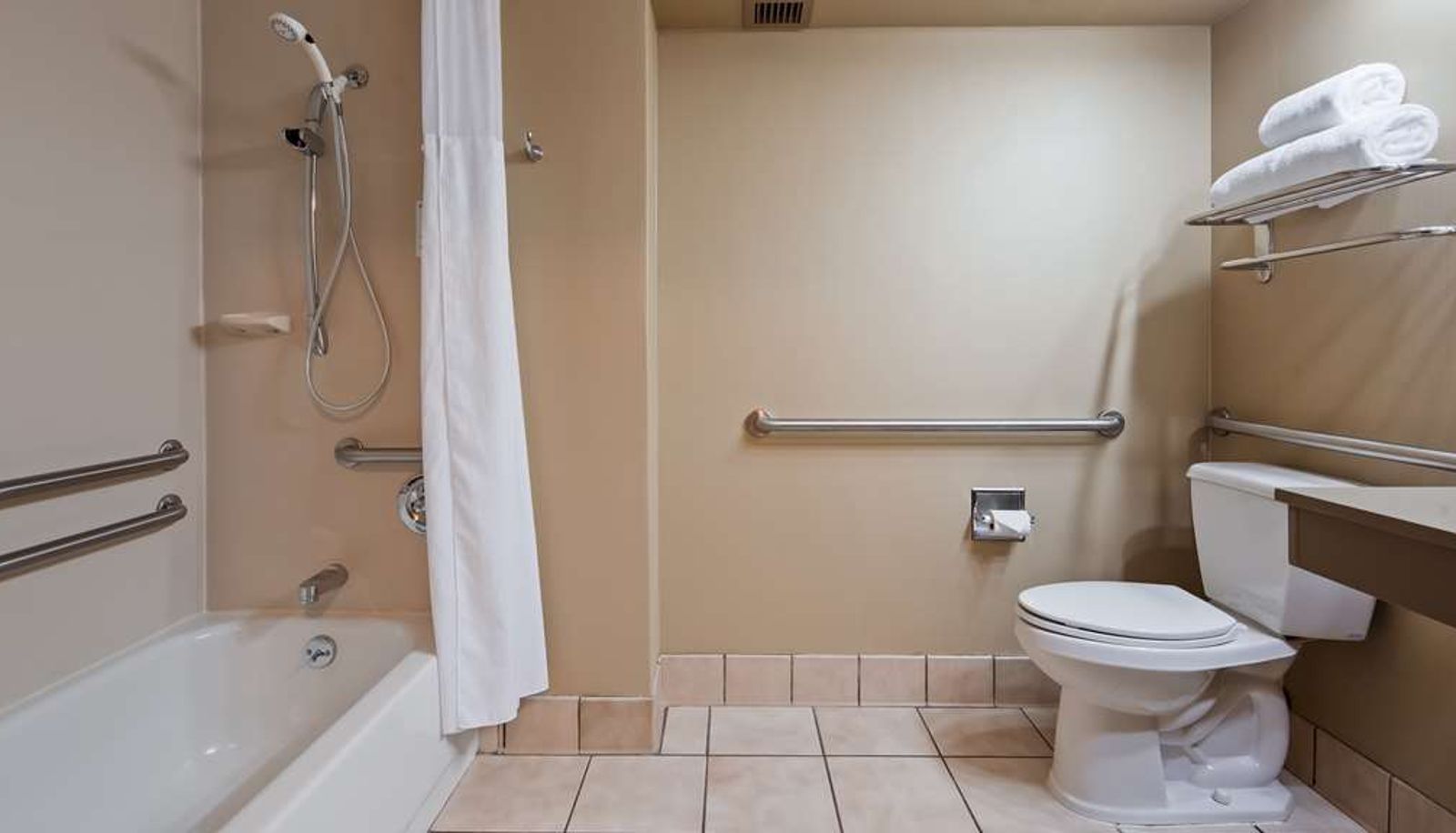 Zimmer - Best Western Delta Inn