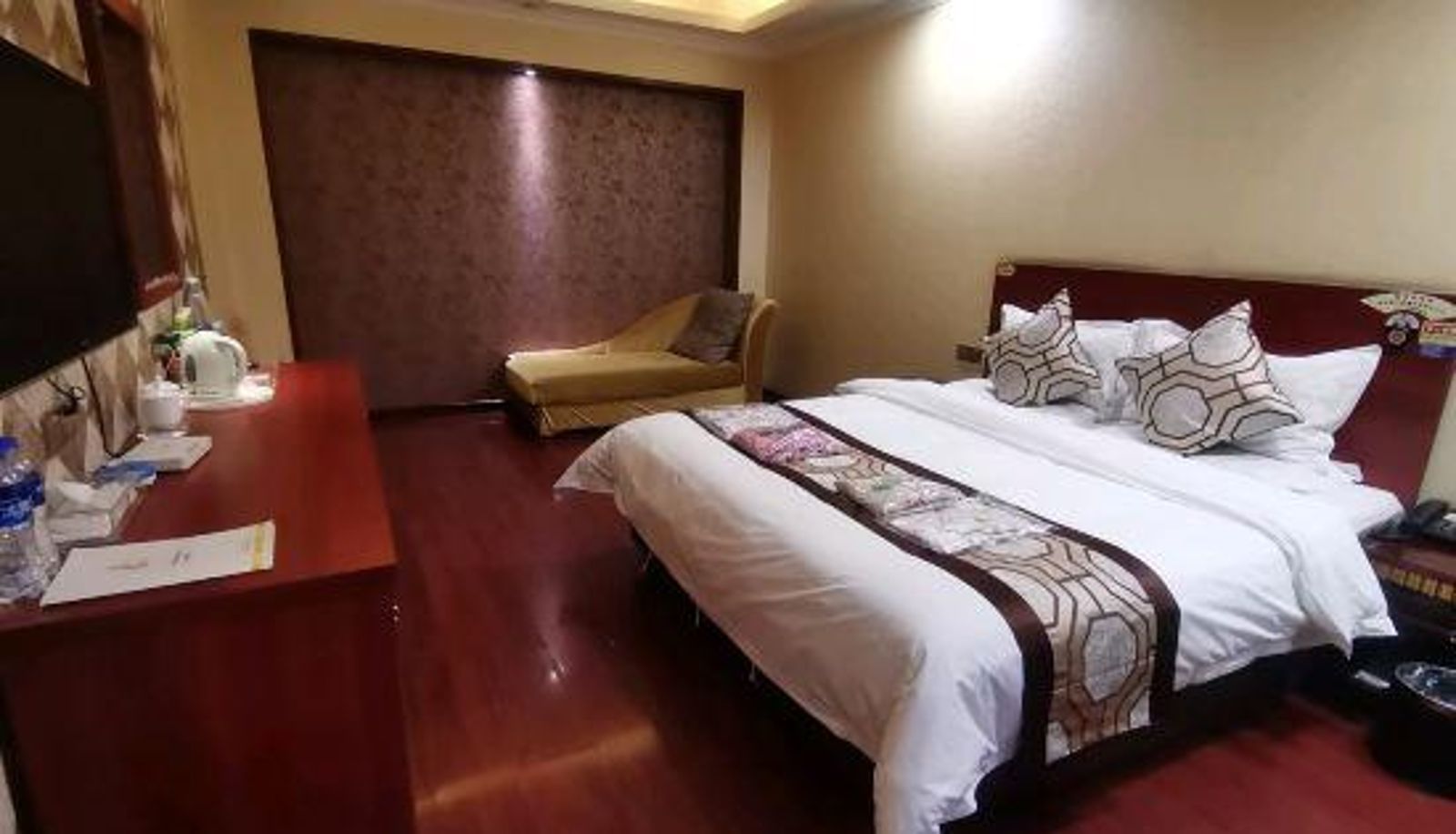 Camera business - Shanxi Jinpen Holiday Hotel