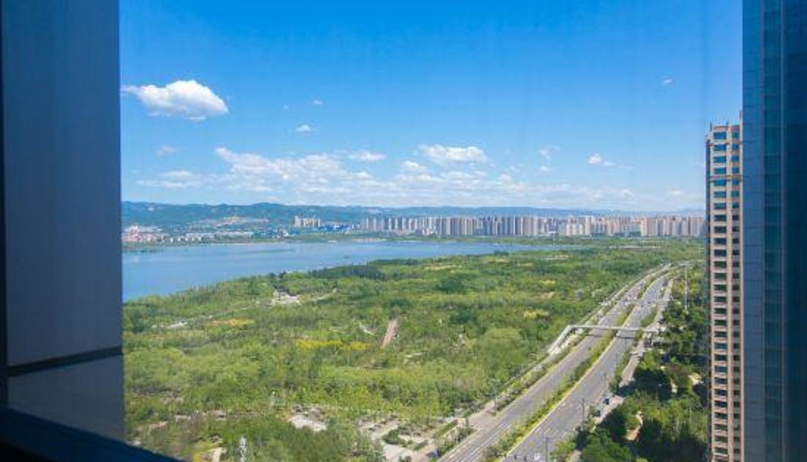 Kamer met uitzicht op het meer - Taiyuan Jinyang Huju Apartment