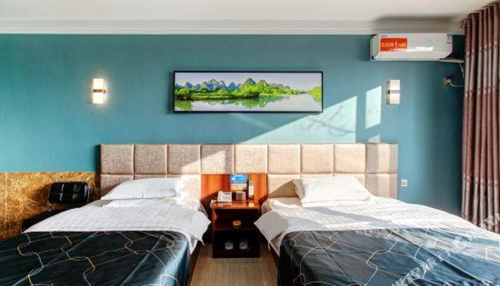 Camera - Kaikai Chaoyue Business Hotel