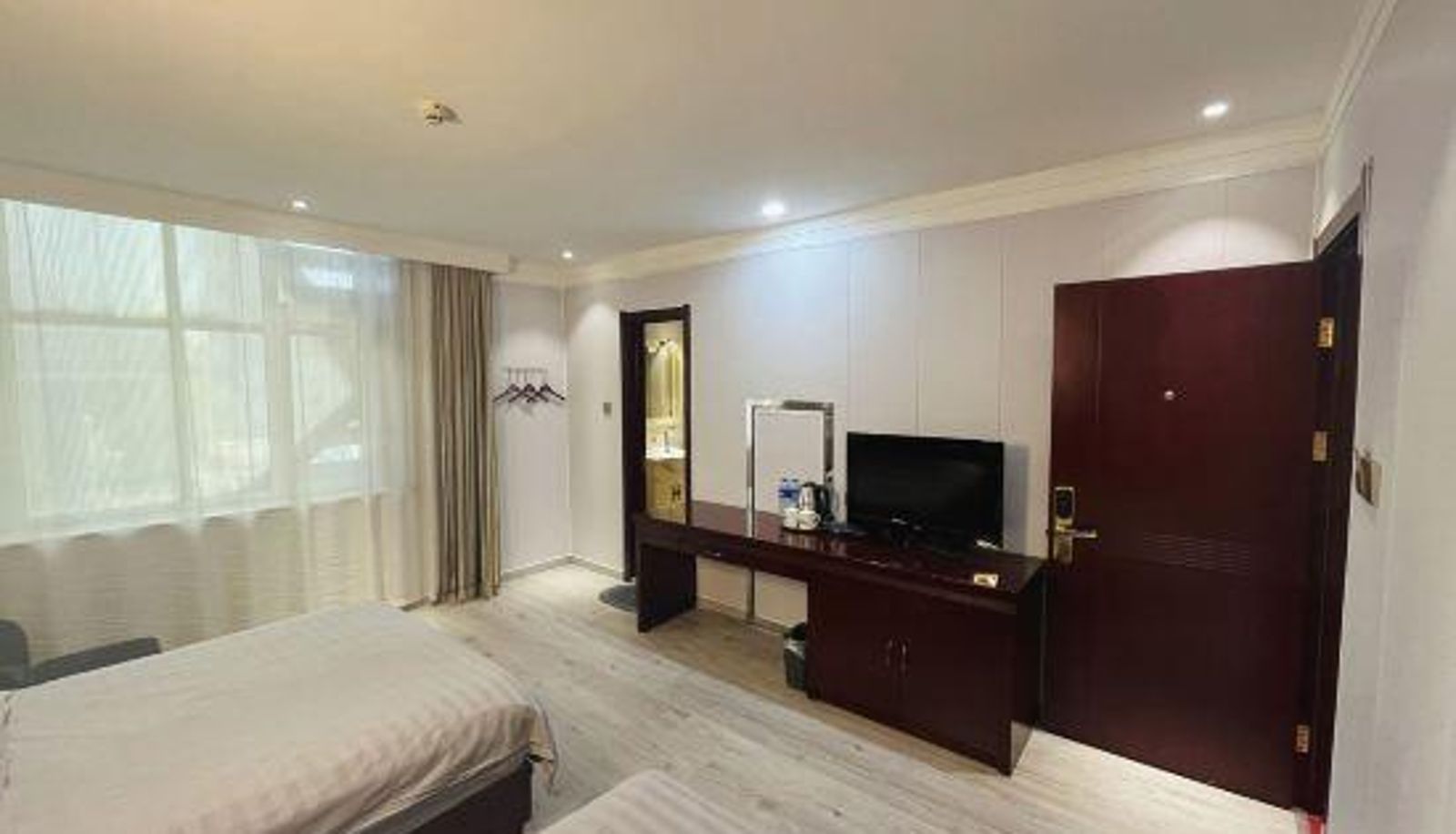 Gezinskamer - Xinhua Hotel (Taiyuan Railway Station)