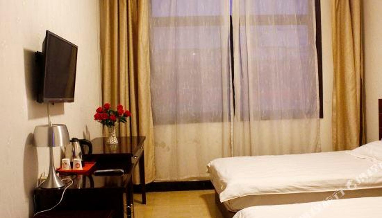 Chambre - Jiujiu Express Hotel (Taiyuan South Railway Station)