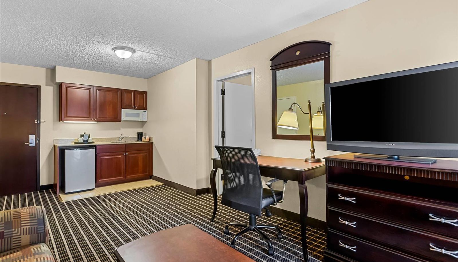Suite - Comfort Inn & Suites Somerset - New Brunswick