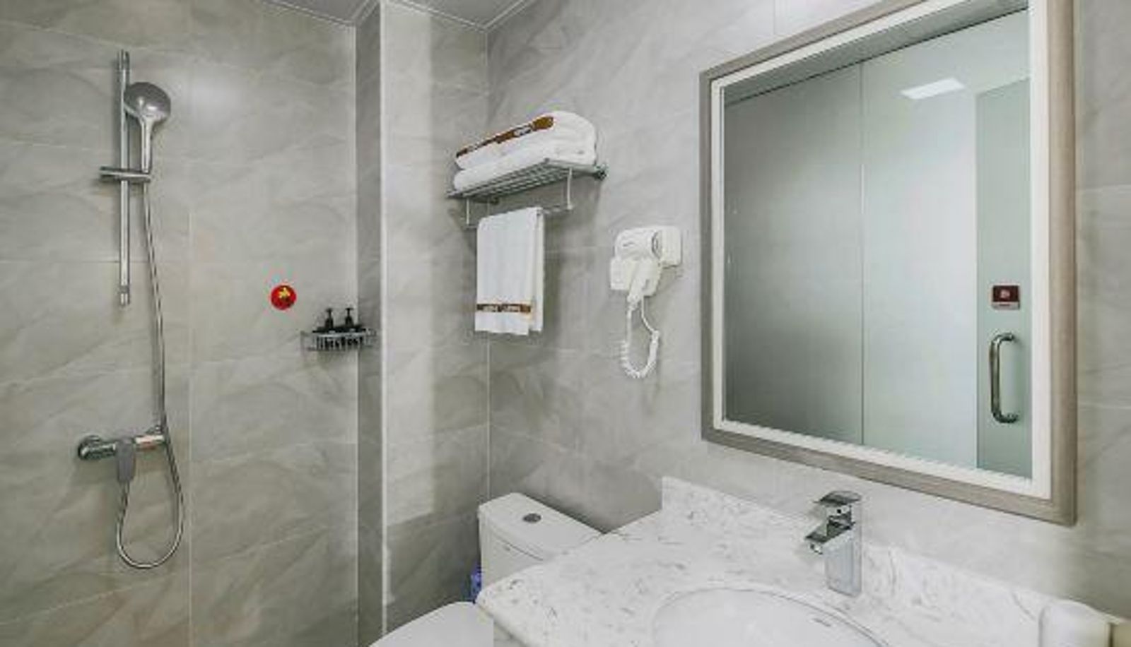 Kamer - Junyi selected hotel (Hohhot University East Street store)