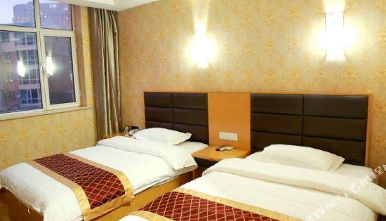 Zimmer - Jinyi Business Hotel