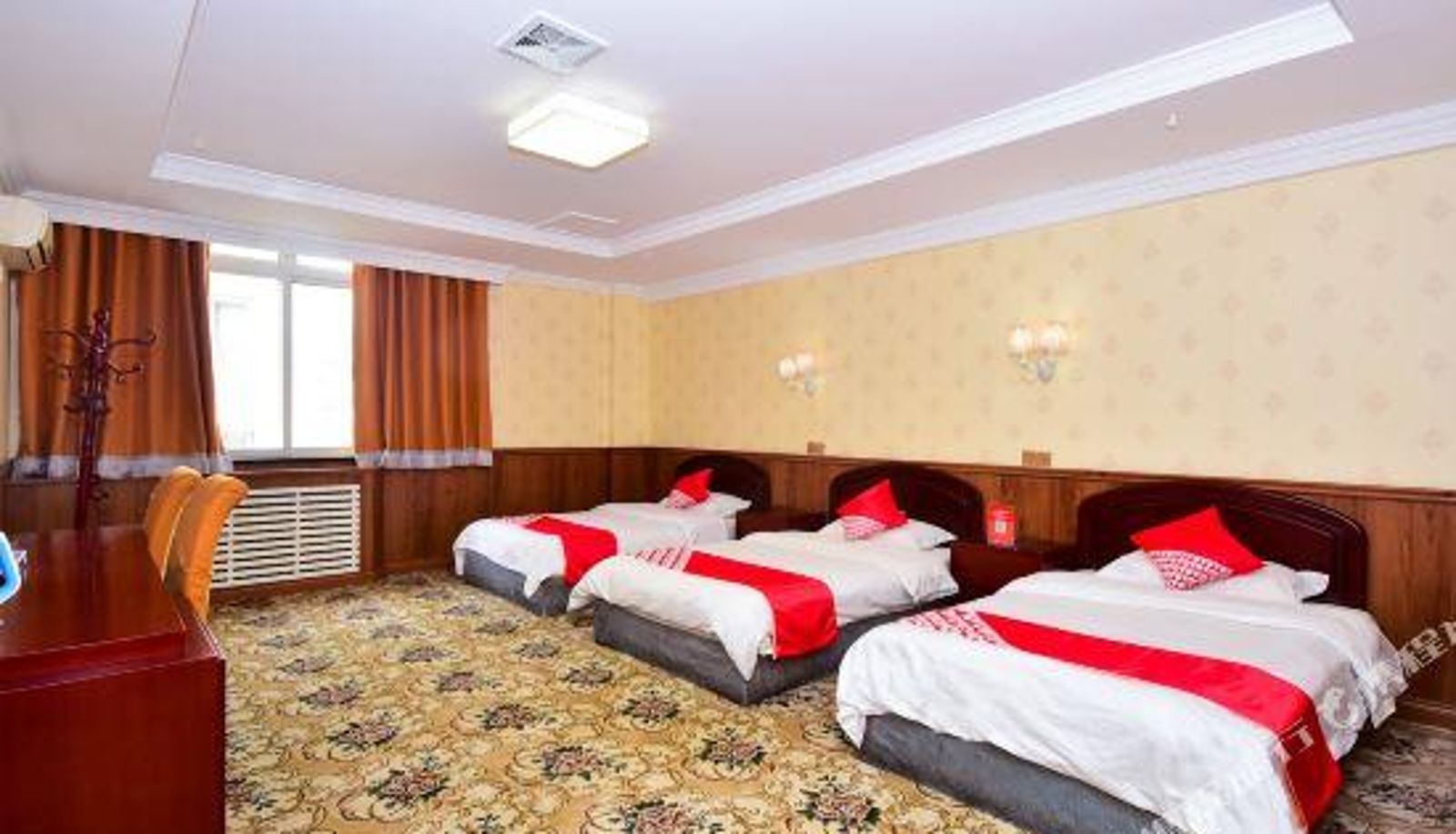 Zimmer - Linhai Hotel (Yinchuan Lijinghu Park)