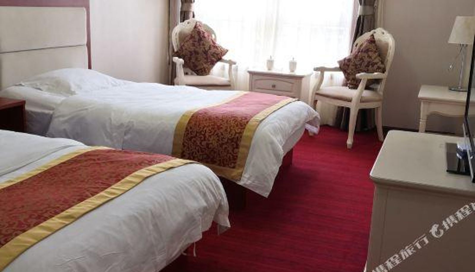 Camera - Spring and Autumn Hotel Dujiangyan