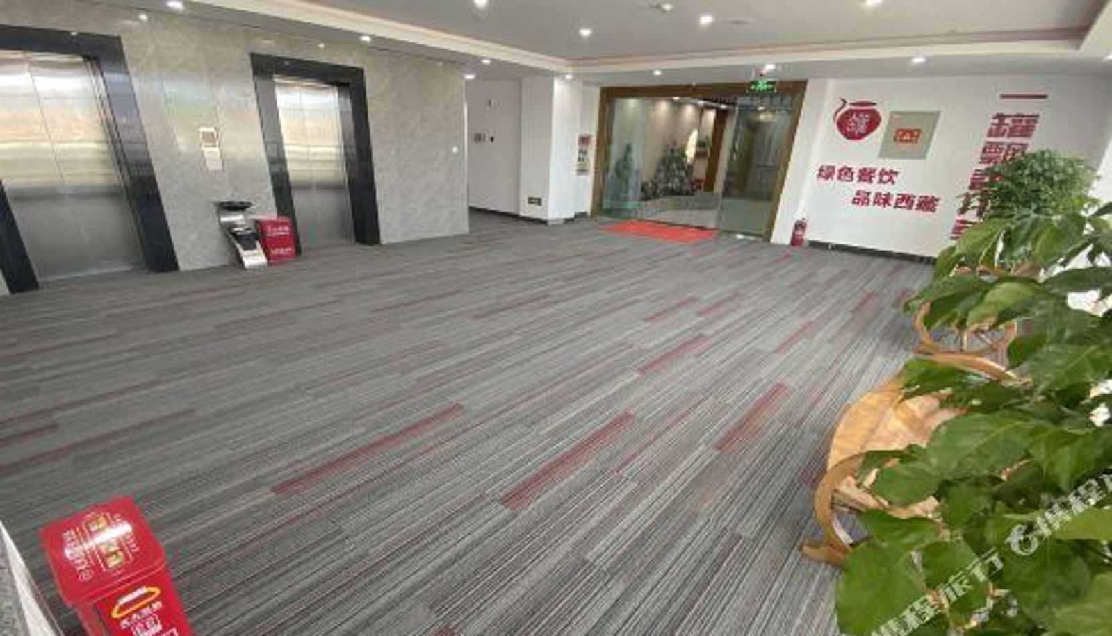 Rezeption - Huameishi Hotel (Shigatse Sangzhuhui District Government Branch)