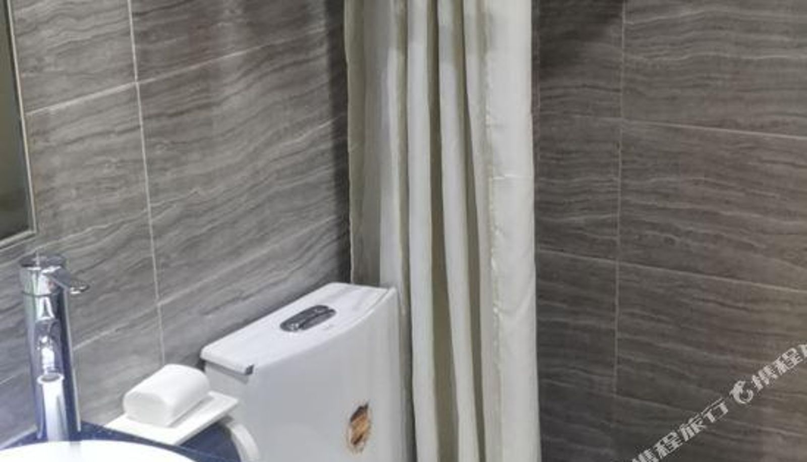 Room - Pinjia Express Hotel