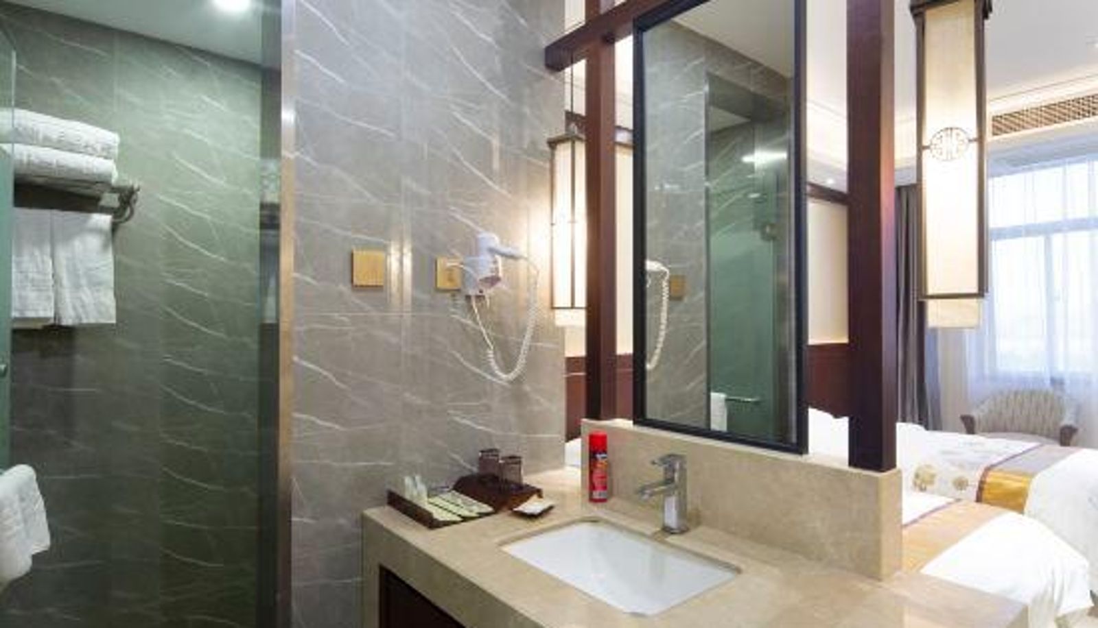 Zimmer mit Balkon - Lingshui dream Sky Lake Hot Spring Hotel