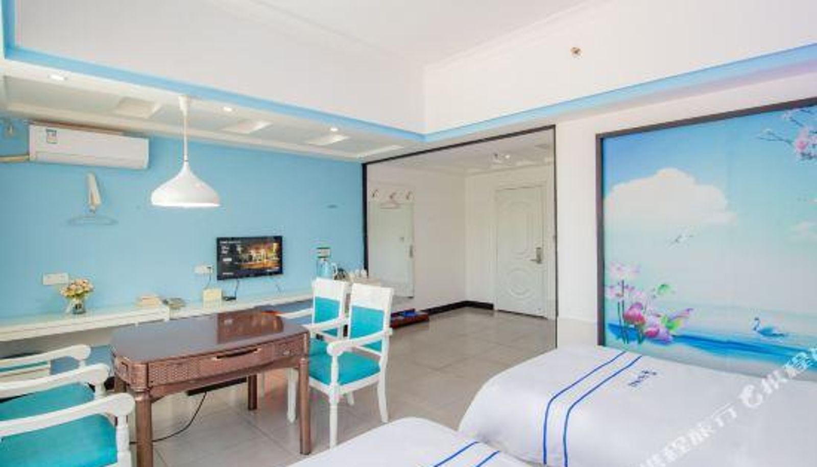 Zimmer - V8 Express Hotel