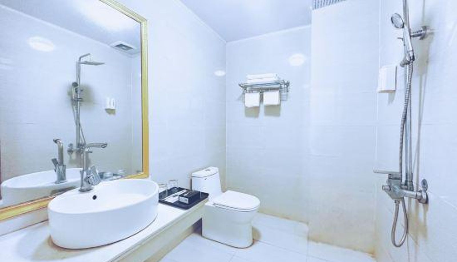 Zimmer mit Bergblick - Yelin Jiayu Business Hotel (Lingshui Haiyun Plaza Branch)