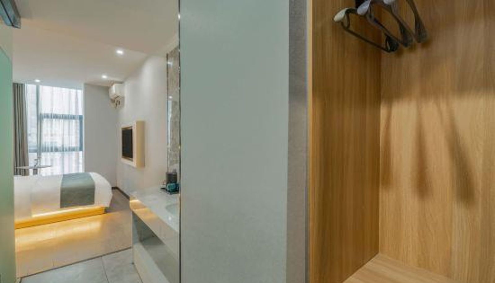 Zimmer - Ruiyi Hotel (Urumqi High-speed Railway Wanda Branch)