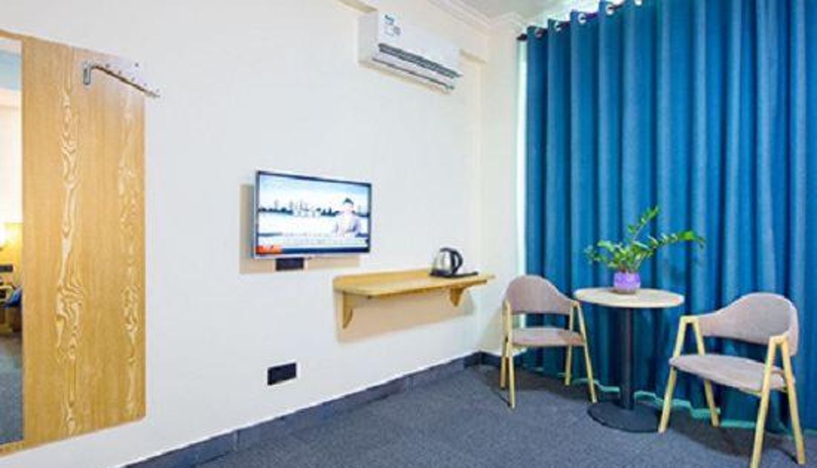 Camera business - Rujia Express Hotel (Sanya Haitangwan Store)