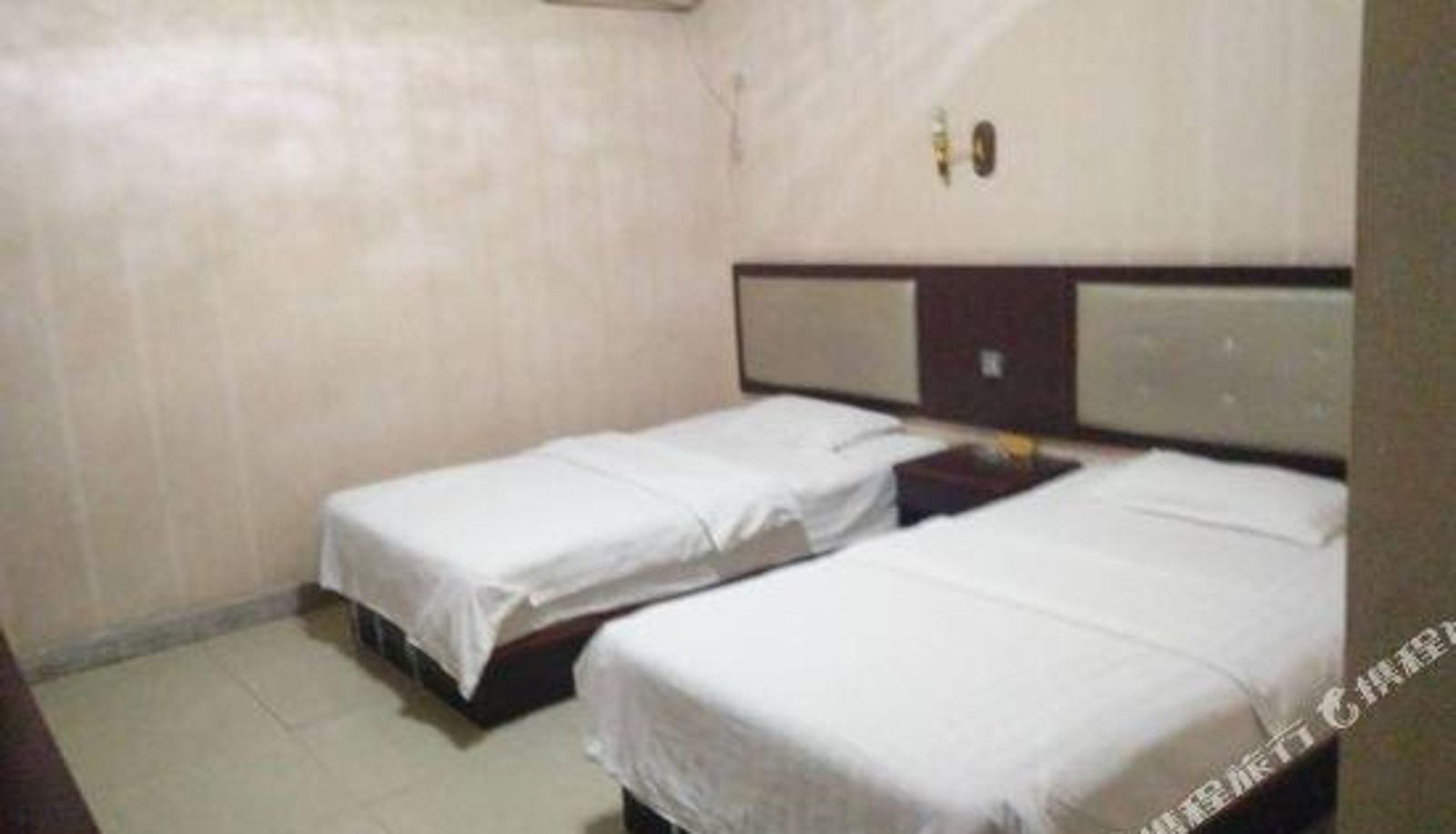 Camera - Green Island Hotel (Urumqi No.98 Middle School)