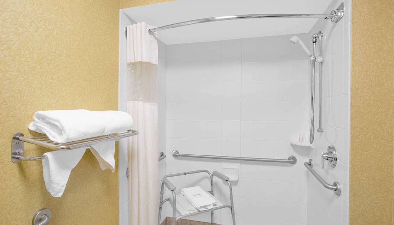 Zimmer - Baymont by Wyndham Camp Lejeune