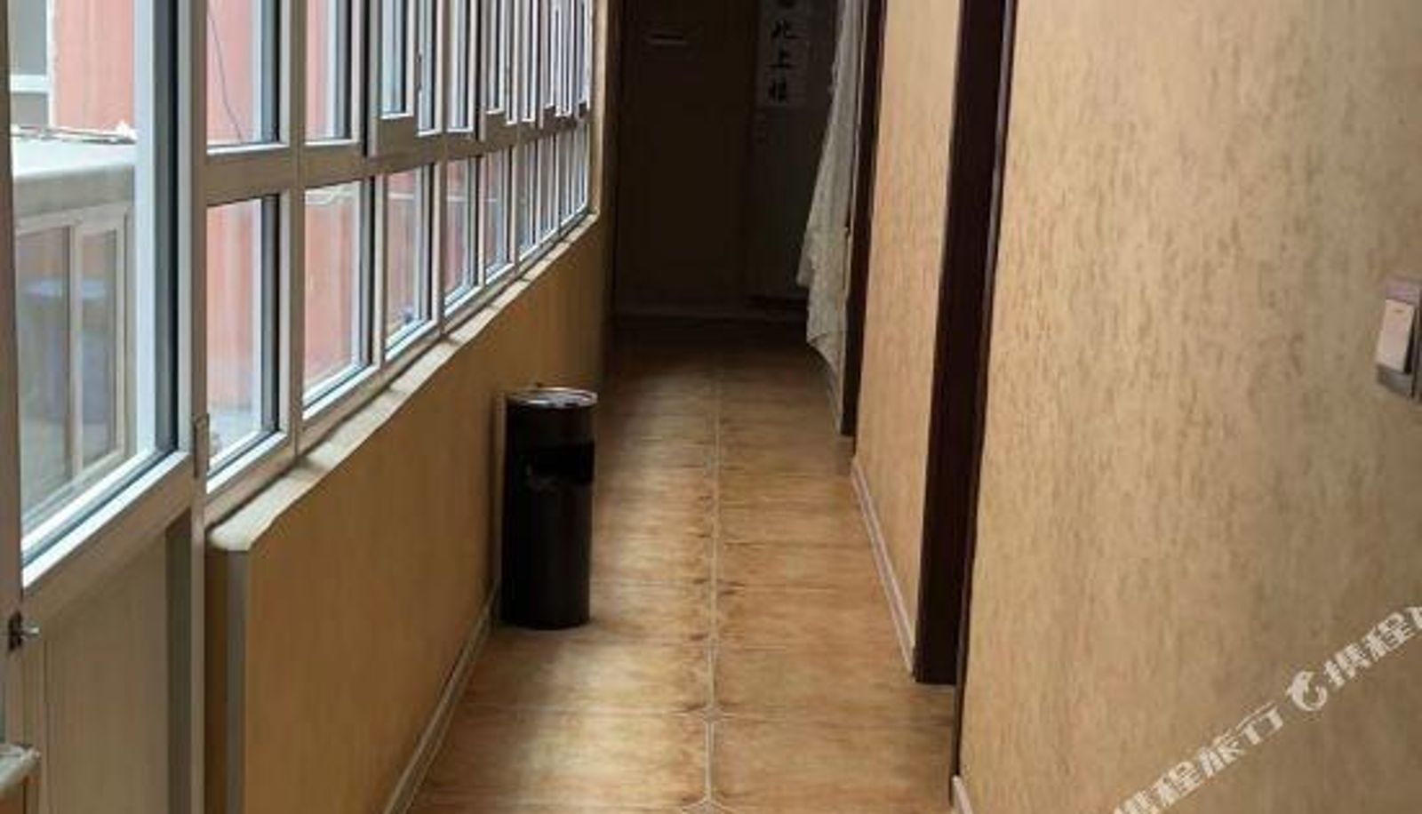 Rezeption - Urumqi Jintailai Hotel (Nanhu Erfu Hospital Branch)